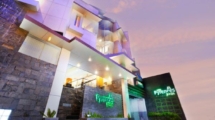 Pyrenees Hotel - Yogyakarta
