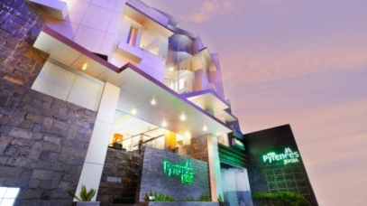 Pyrenees Hotel - Yogyakarta